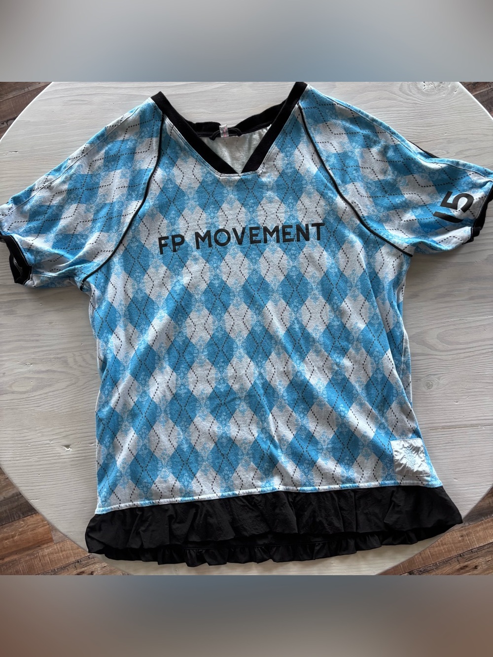 FP Movement - Baseline Printed Tee Size Medium - Picture 3 of 5